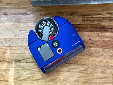 Dyson Black Friday deals include $600 off the 360 Vis Nav robot vacuum