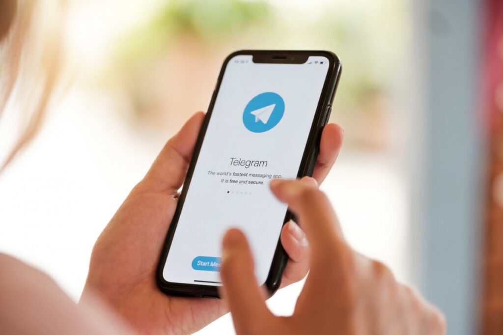 Telegram adds Live Stories streaming, recurring messages, and gift auctions