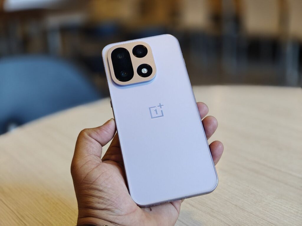 OnePlus 15 Review – OnePlus’ Most Advanced Flagship Yet